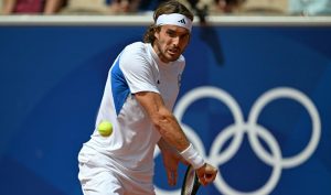 Tsitsipas renonce à la Coupe Davis pour jouer le tournoi de Rotterdam