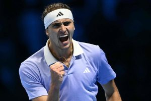 Zverev attend le choc entre Alcaraz et Djokovic, Gauff éliminée
