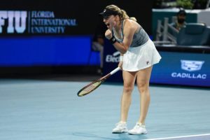Alexandrova renverse Pegula et rejoint les demi-finales du WTA 1000 de Doha