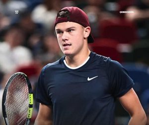 Holger Rune blâme les courts de Buenos Aires pour sa défaite