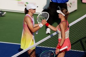Iga Swiatek écarte Dayana Yastremska en huitièmes de finale du tournoi de Dubaï