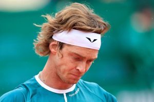 Rublev signe l’un des ratés de l’année à Doha