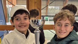 Tennis : Les jeunes garçons du TC Castelnaudary sacrés champions de l’Aude !
