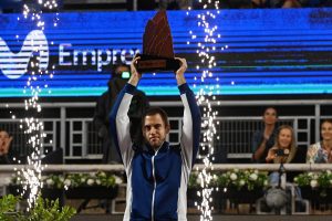 Djere s’impose sur le fil contre Baez et remporte le tournoi de Santiago