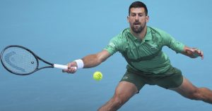 Djokovic bat Dimitrov et vise un 100e titre – rts.ch