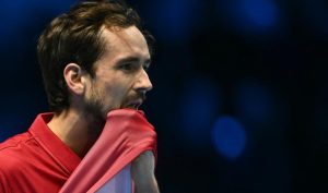 Medvedev hors du Top 10, Mensik gagne 30 places