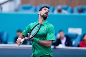 Novak Djokovic domine Lorenzo Musetti et se qualifie pour les quarts de finale à Miami