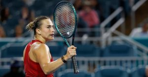 Tennis – WTA – Miami : Sabalenka assure face à Zheng et rejoint Paolini en demi-finales