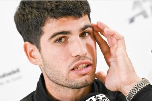 ATP > Alcaraz : « Comment je dépense mon argent ? Peut-être pas après chaque grande victoire, mais par exemple lors des tournois du Grand Chelem, si j&rsquo;atteins les demi-finales, j&rsquo;aime m&rsquo;acheter une nouvelle paire de baskets ».