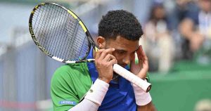 ATP – Monte Carlo > Arnaud Clément sur Arthur Fils, battu par Carlos Alcaraz : « C&rsquo;est comme ça que font tous les grands champions et je pense qu&rsquo;il est de cette trempe »