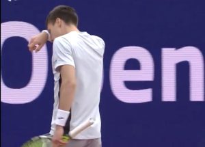 ATP – Munich > Marozsan oublie sa balle de match, Humbert n&rsquo;y comprend rien !