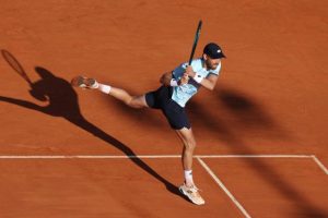 Benjamin Bonzi qualifié pour les seizièmes de finale du Masters 1000 de Madrid après sa victoire face à Hubert Hurkacz