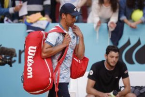 « Ça fait chier ! » : Benjamin Bonzi, après son abandon au Masters 1000 de Madrid face à Taylor Fritz