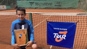 Circuit Tennis Europe (U12) : mention très bien pour Loris Tartarin !