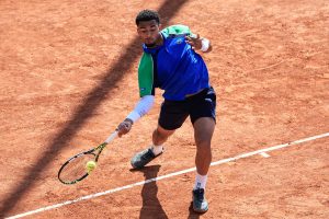 Fils balaye Rublev et attend Alcaraz en quart de finale de Monte-Carlo