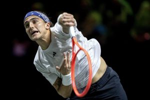 Fin de match tendue entre Bellucci et Dzumhur à Madrid