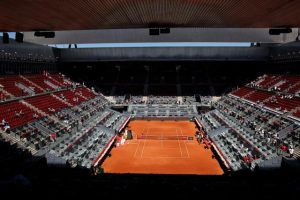 Il faudra « entre 6 et 10 heures » pour rétablir complètement la situation : le Masters 1000 de Madrid toujours en attente d&rsquo;électricité