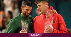 Jakub Mensik plus jeune vainqueur du Masters 1000 de Miami derrière Carlos Alcaraz : « Deux jours avant le tournoi, j&rsquo;allais déclarer forfait »