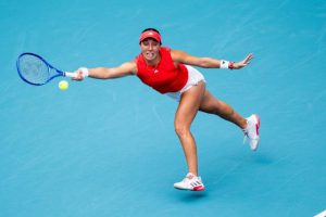 Jessica Pegula bat Sofia Kenin et remporte le WTA 500 de Charleston