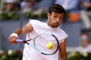 Lorenzo Musetti s&rsquo;offre Stefanos Tsitsipas pour la deuxième fois en trois semaines