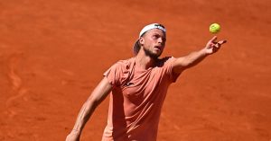 Madrid : Muller rejoint Humbert au second tour