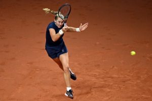 Mirra Andreeva bénéficie de l&rsquo;abandon de sa soeur Erika à Stuttgart