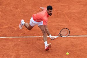 Novak Djokovic éliminé dès son entrée en lice par Alejandro Tabilo