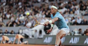 Rafael Nadal sera honoré sur la terre battue parisienne – rts.ch