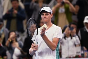 Sinner toujours leader, Alcaraz recule et Draper progresse