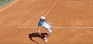 Vidéos, ATP, ITF > « Hey, toi, s*ce-moi », un joueur disqualifié pour injure et obscénité envers l&rsquo;arbitre