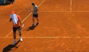 Vidéos, ATP – Madrid > Novak Djokovic en plein craquage à l&rsquo;entraînement : « F*** le tennis »