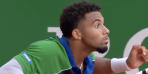 Vidéos, ATP – Monte Carlo > L&rsquo;énorme frayeur pour Arthur Fils au moment de sa célébration