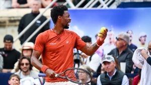 quand Monfils et Humbert chantent la Marseillaise avec le public en plein match lors de l&rsquo;UTS Nîmes