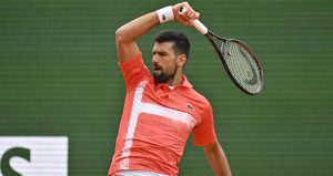 ATP – Genève > Bousculé, Djokovic ne rompt pas et prend le chemin d&rsquo;un 100e titre