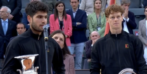 ATP – Rome > L&rsquo;immense classe de Carlos Alcaraz après sa victoire en finale contre Jannik Sinner : « Je ne me lasserai pas de dire à quel point tu es une personne et un athlète extraordinaire »