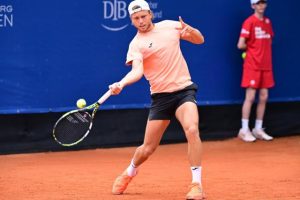 Alexandre Müller crée l&rsquo;exploit face à Alexander Zverev et se qualifie pour les quarts de finale à Hambourg