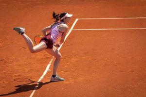 Alizé Cornet balayée par Marie Bouzkova au premier tour du WTA 500 de Strasbourg
