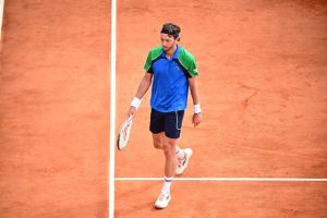 Arthur Rinderknech sorti dès son entrée en lice au Masters 1000 de Rome par Matteo Gigante
