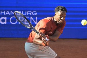 Avant Roland-Garros, Gaël Monfils battu d&rsquo;entrée à Hambourg pour son retour