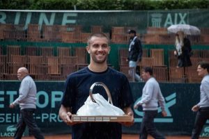 Borna Coric vient à bout de Stan Wawrinka en finale du Challenger d&rsquo;Aix-en-Provence