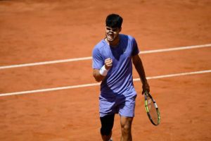 Carlos Alcaraz domine Jack Draper et se hisse en demi-finales à Rome
