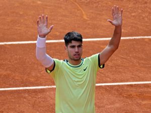 « Dans le troisième set, je ne savais pas quoi faire », concède Alcaraz après son succès contre Dzumhur