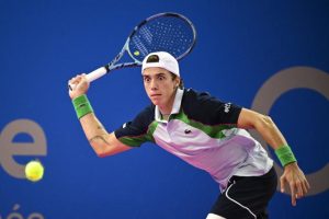 De retour de blessure, Arthur Cazaux s&rsquo;incline d&rsquo;entrée à l&rsquo;ATP 250 de Genève contre Hubert Hurkacz