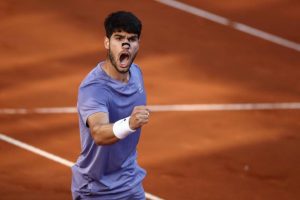 Impressionnant, Carlos Alcaraz prive Jannik Sinner de titre au Masters 1000 de Rome