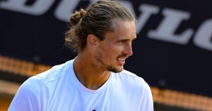 ATP – Rome > « Zverev ne fait aucune autocritique. Federer lui-même lui a dit qu&rsquo;il était trop défensif dans les moments importants. Sascha lui a répondu qu&rsquo;il le savait. Le résultat est identique : c&rsquo;est le même Zverev depuis toujours », lance José Moron