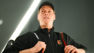Jannik Sinner répond à la plaisanterie du pape Léon XIV sur un possible match