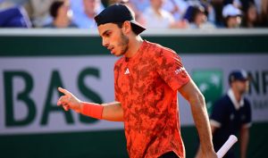 « Je ne veux rien voir qui soit lié au tennis, rien sur mon téléphone, je ne veux même pas y penser », déclare Cerundolo après sa défaite