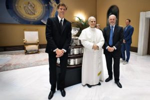 Le pape Léon XIV espère jouer au tennis au Vatican