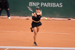 Léolia Jeanjean élimine Irina-Camelia Begu sur abandon et file au deuxième tour de Roland-Garros