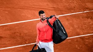 « Les gens étaient ivres et criaient, mangeaient et buvaient! » A Roland-Garros, les débordement du public français énervent les joueurs étrangers